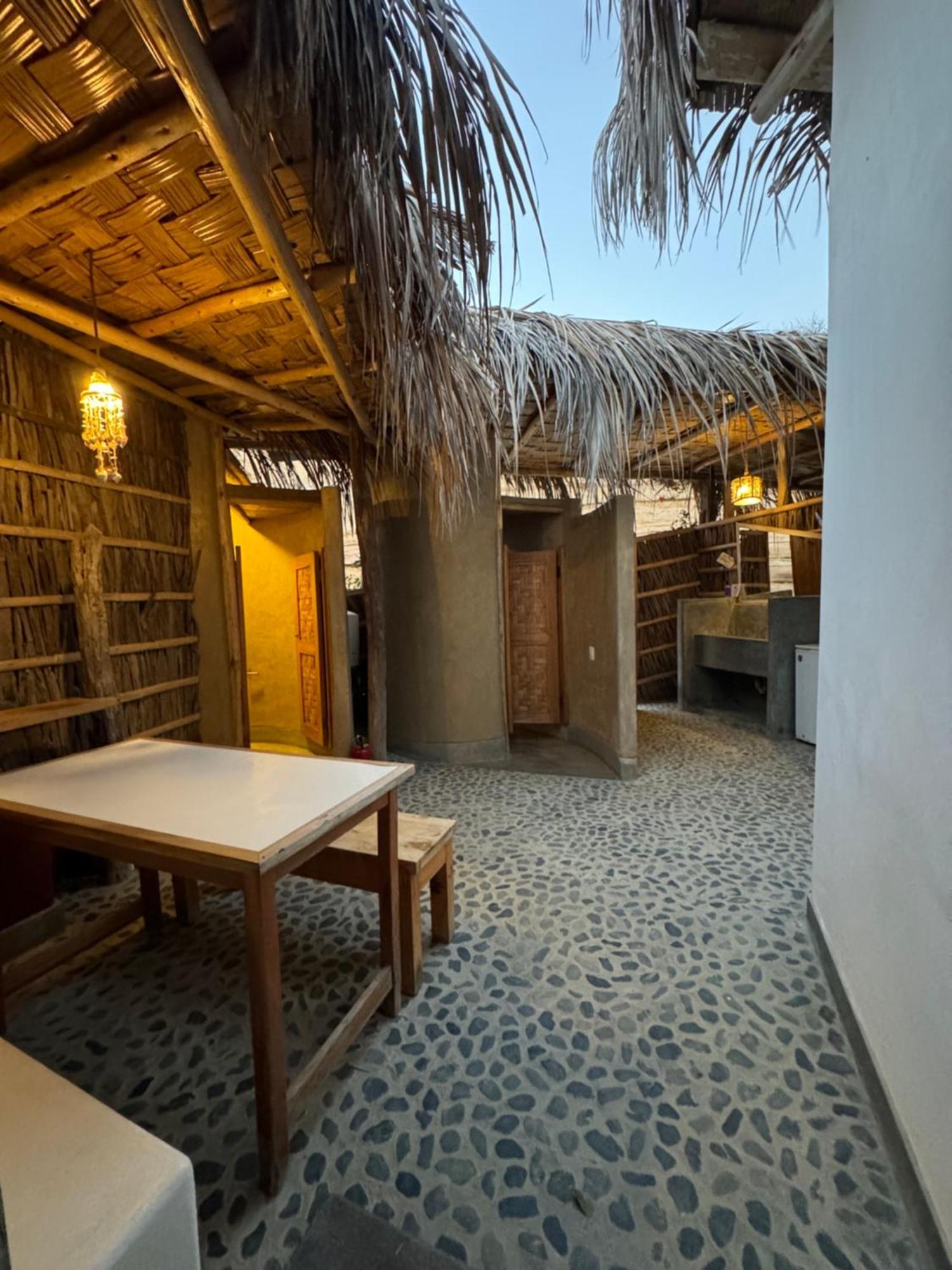 Hotel Pirámide Títi Los Órganos Exterior foto